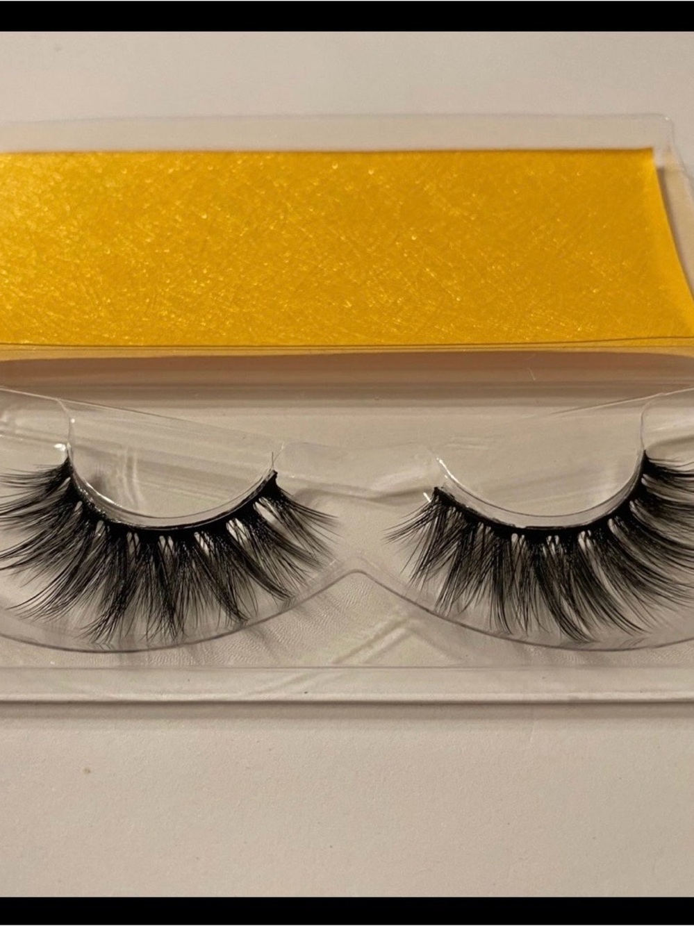 2x PAIRS Luxury Black False Eyelashes - Voluminous Flare Lashes
